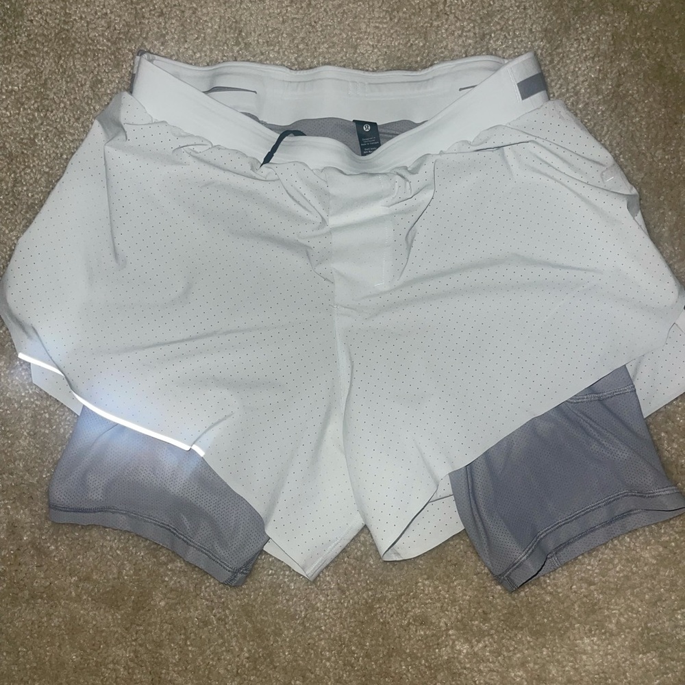 Lululemon athletic short.